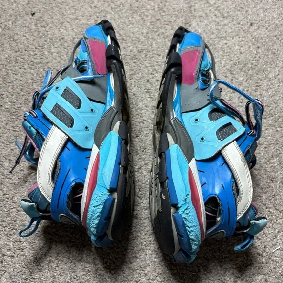 Balenciaga Blue and Pink Men's Sneakers - Picture 6 of 7